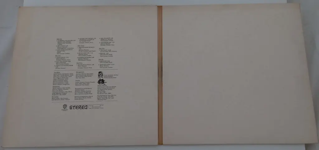 The Grateful Dead, Europe '72 (Triple album) Image 1++